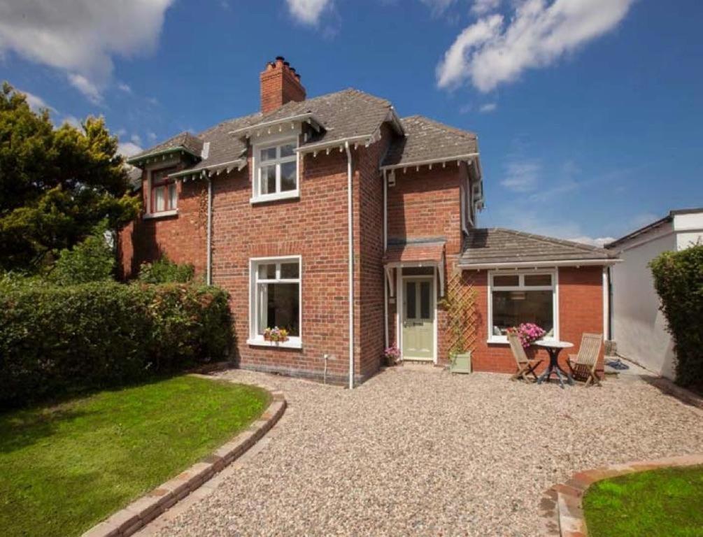 Beersbridge Cottage Near Titanic Centre & Airport Belfast Exteriér fotografie